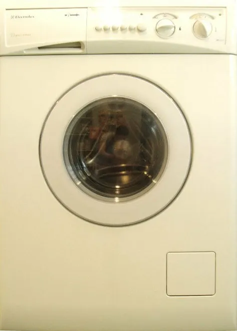 Замена подшипников Electrolux EW 1057 F